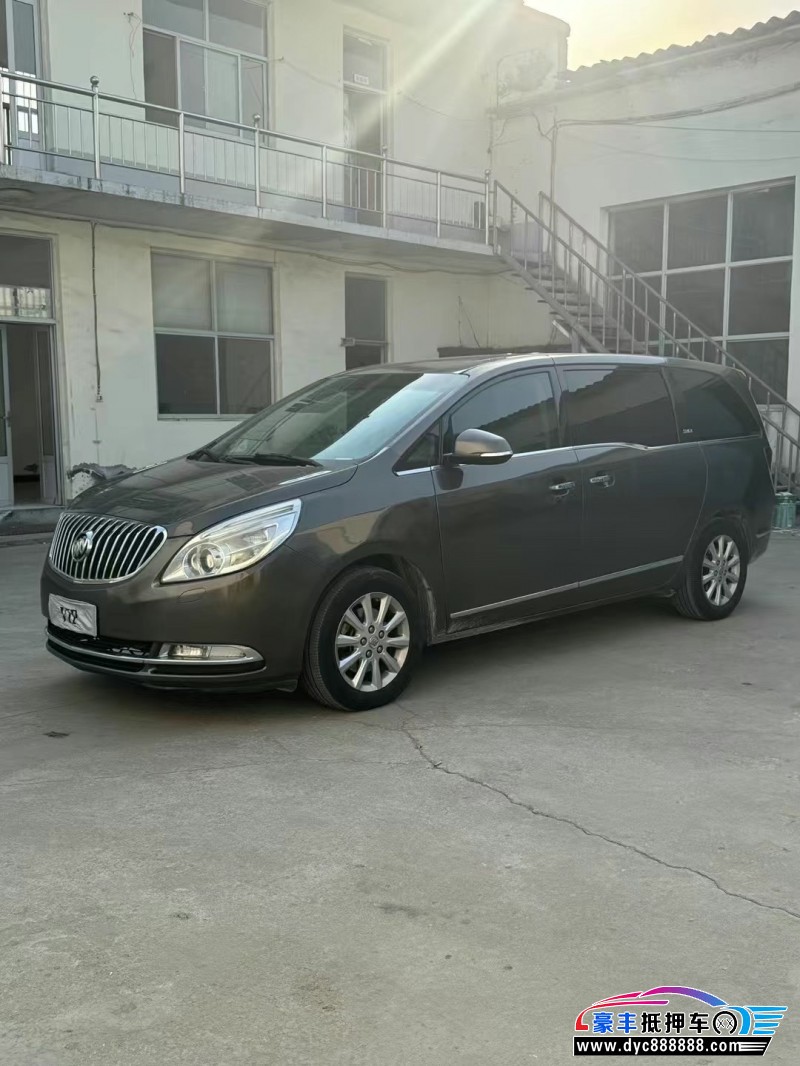 12年别克GL8轿车抵押车出售