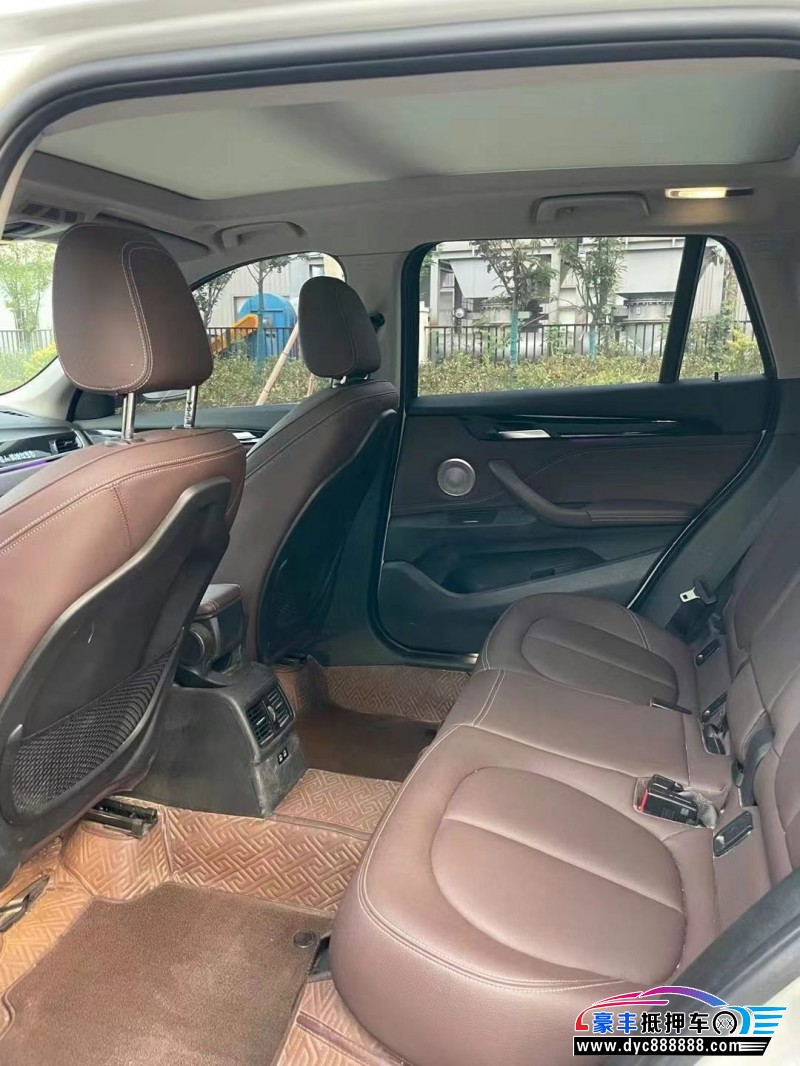 21年宝马X1SUV抵押车出售