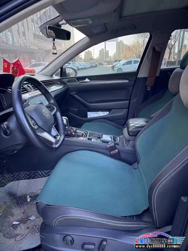 21年大众迈腾轿车抵押车出售