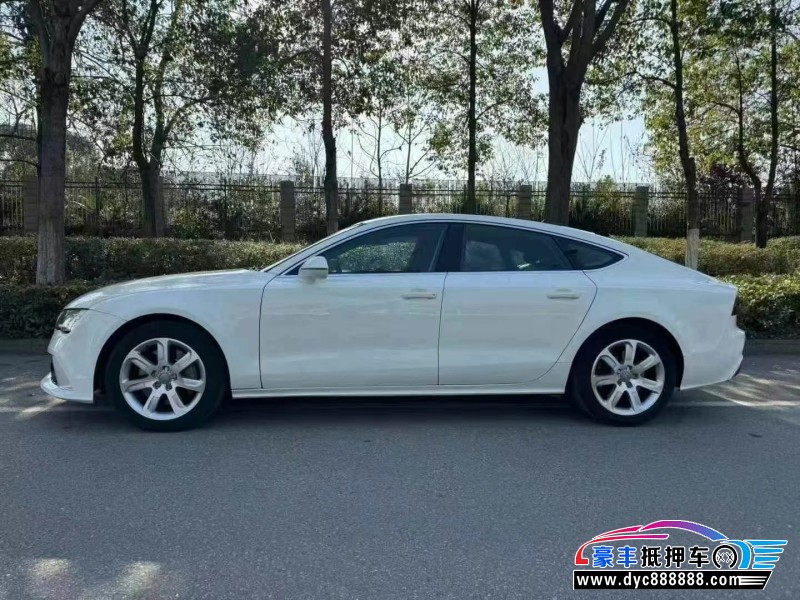 14年奥迪A7轿车抵押车出售