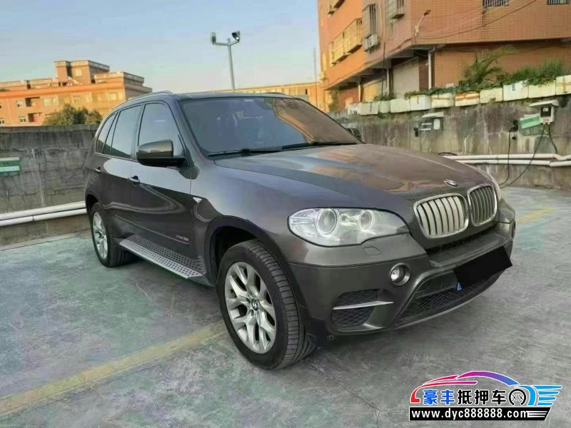 12年宝马X5轿车抵押车出售