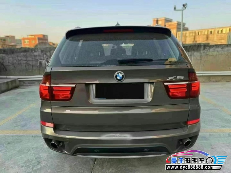 12年宝马X5轿车抵押车出售
