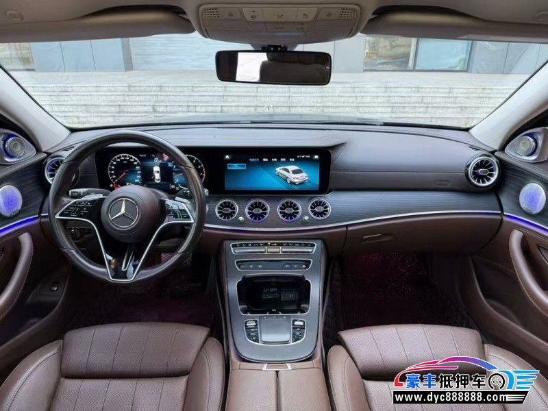 22年奔驰E轿车抵押车出售