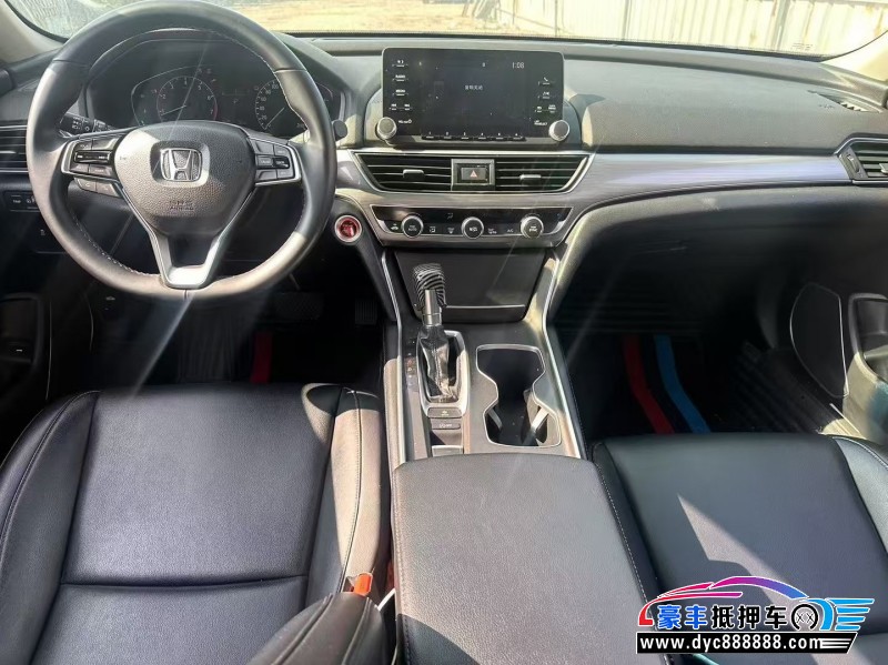 18年本田雅阁轿车抵押车出售