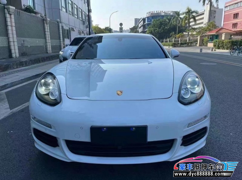 15年保时捷帕纳梅拉跑车抵押车出售