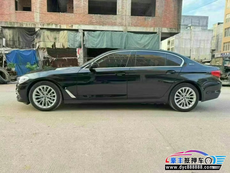 19年宝马5系轿车抵押车出售