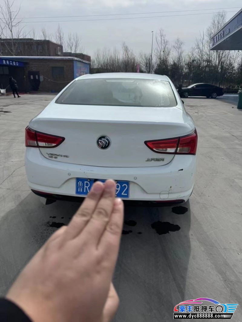19年别克威朗轿车抵押车出售