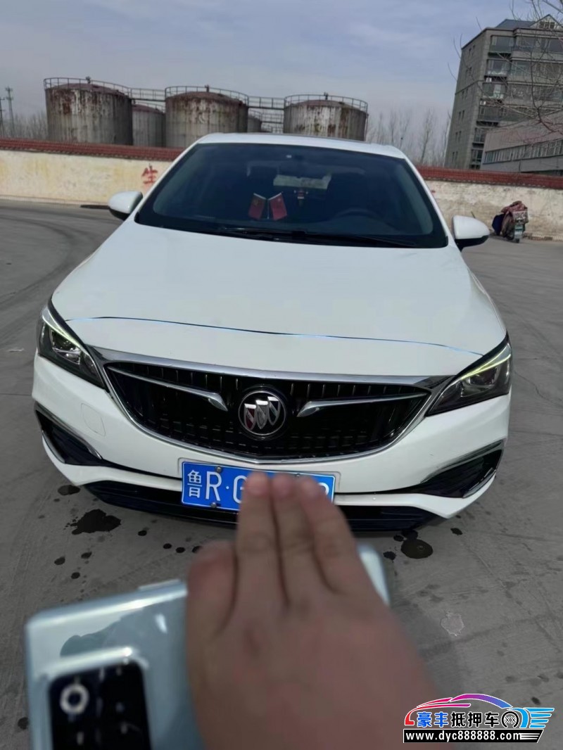 19年别克威朗轿车抵押车出售