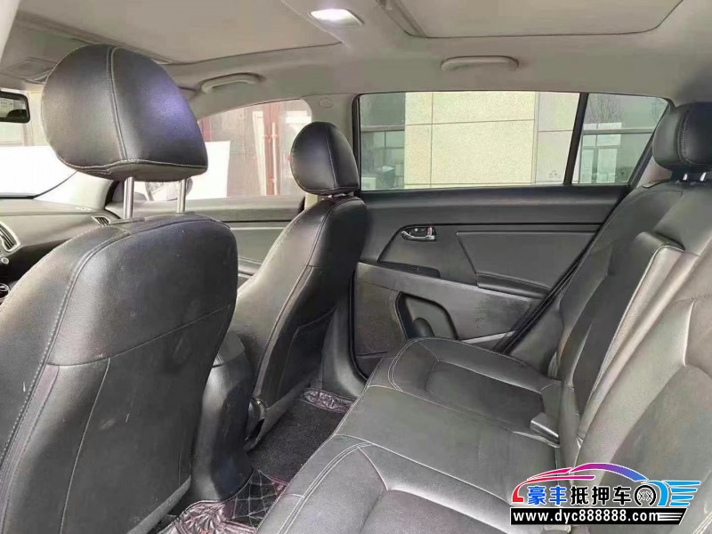 11年起亚智跑SUV抵押车出售