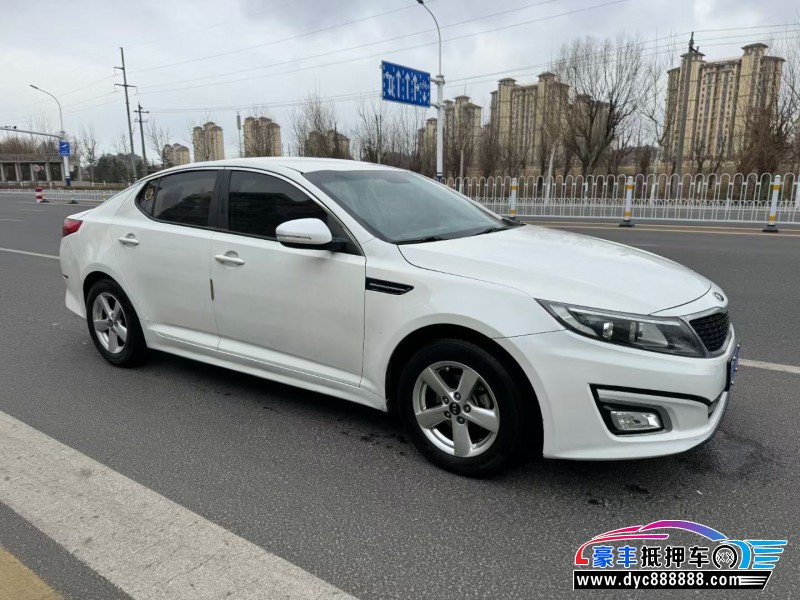 19年起亚K5轿车抵押车出售