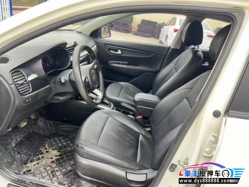 18年起亚K2轿车抵押车出售