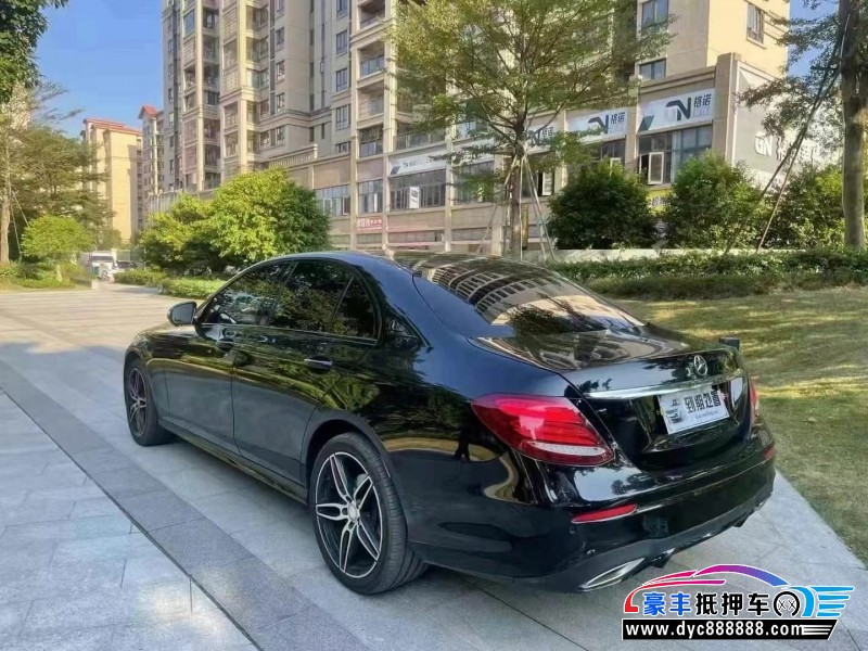 18年奔驰E轿车抵押车出售