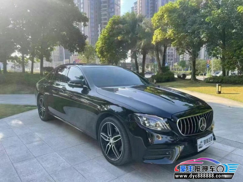 18年奔驰E轿车抵押车出售