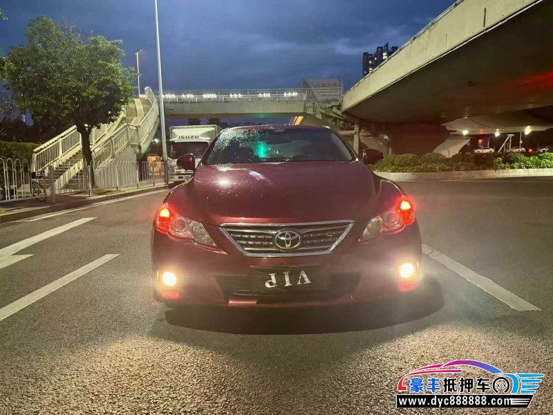 12年丰田锐志轿车抵押车出售