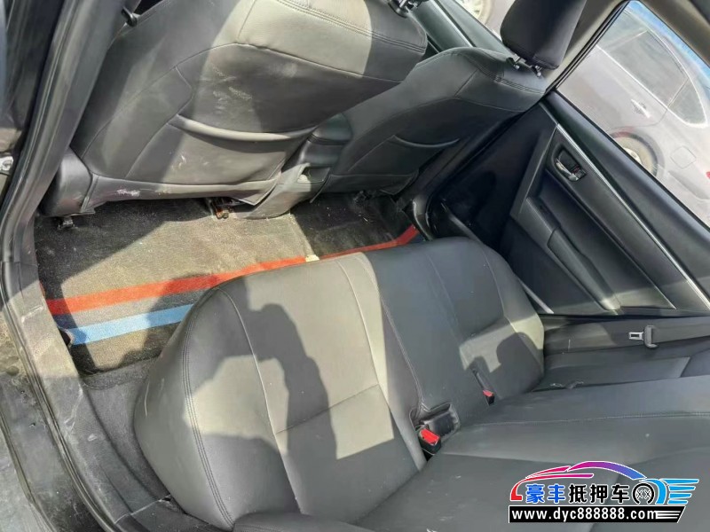 16年丰田卡罗拉轿车抵押车出售