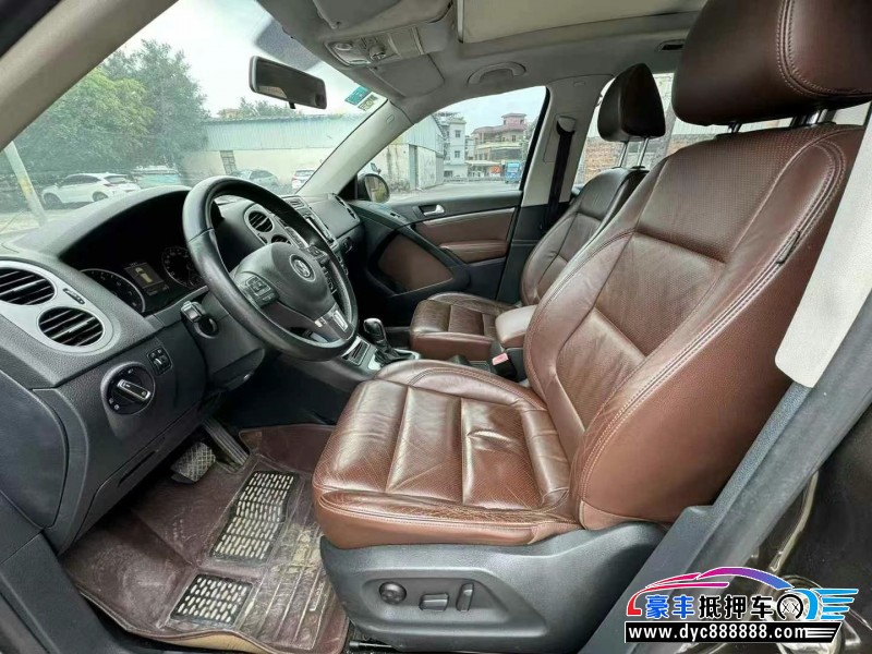 14年大众途观轿车抵押车出售