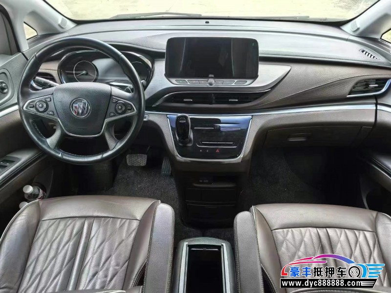 22年别克GL8轿车抵押车出售