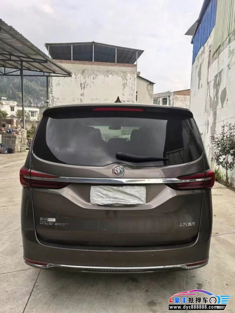 22年别克GL8轿车抵押车出售