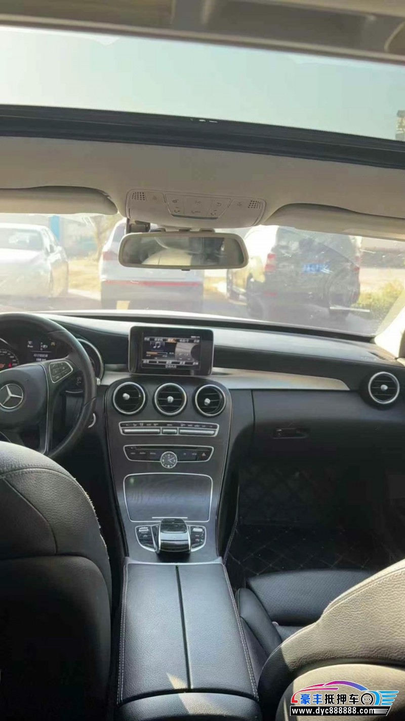 15年奔驰C轿车抵押车出售