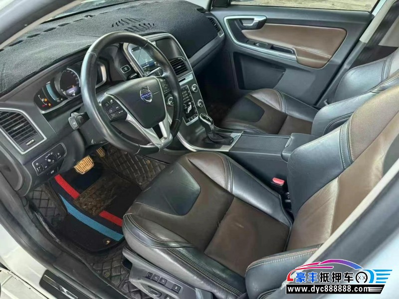 16年沃尔沃XC60轿车抵押车出售