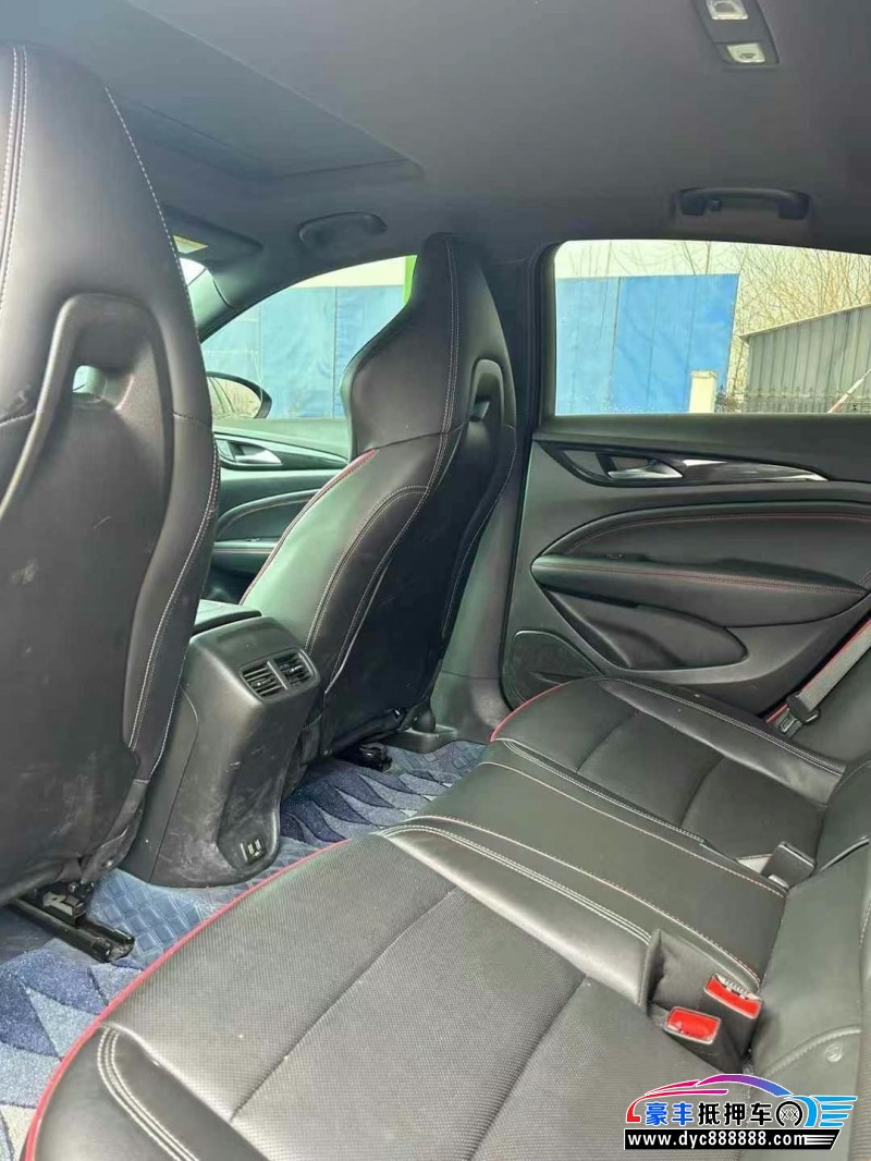 21年别克君威轿车抵押车出售