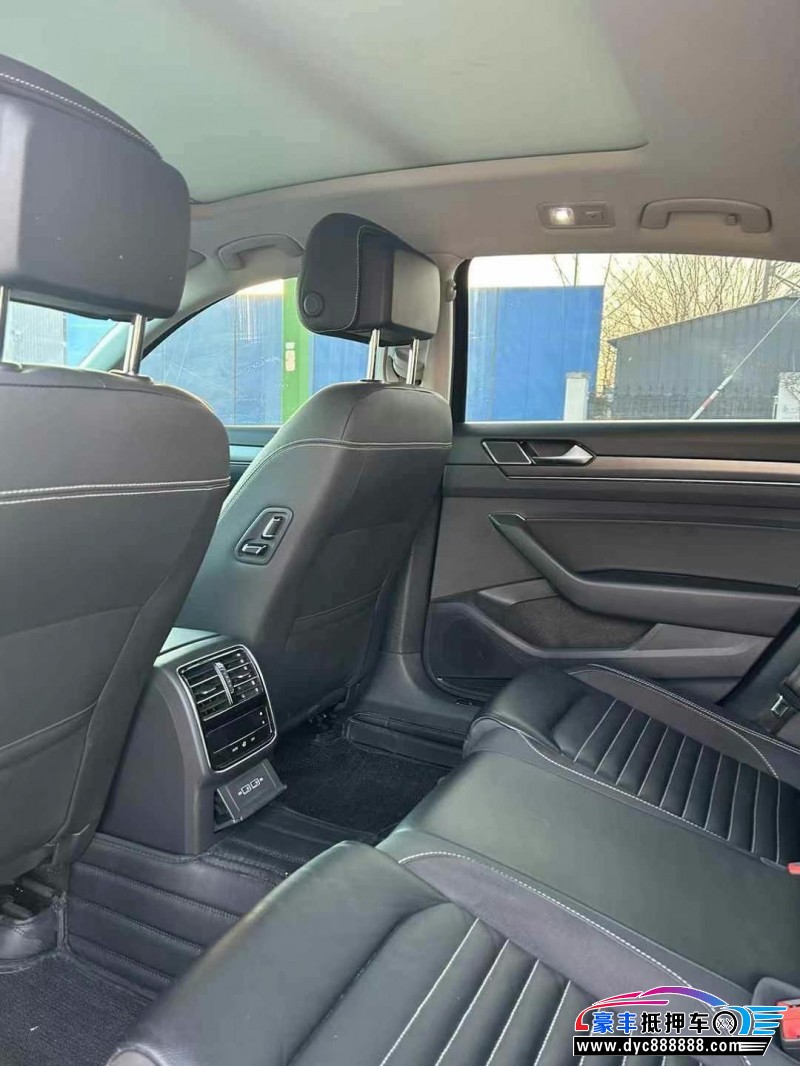 23年大众迈腾轿车抵押车出售