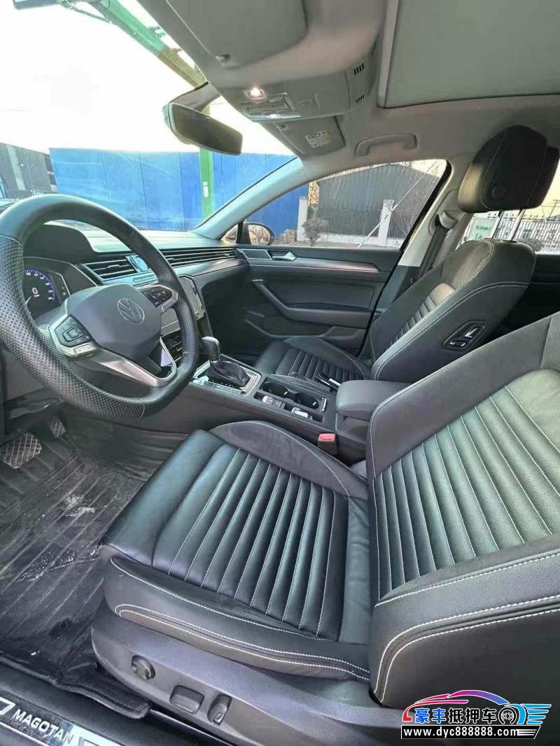 23年大众迈腾轿车抵押车出售