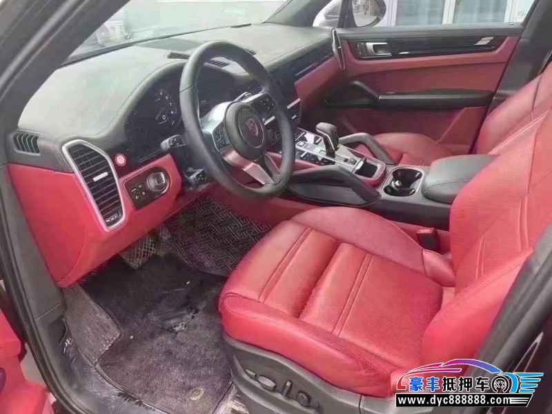 23年保时捷卡宴SUV抵押车出售