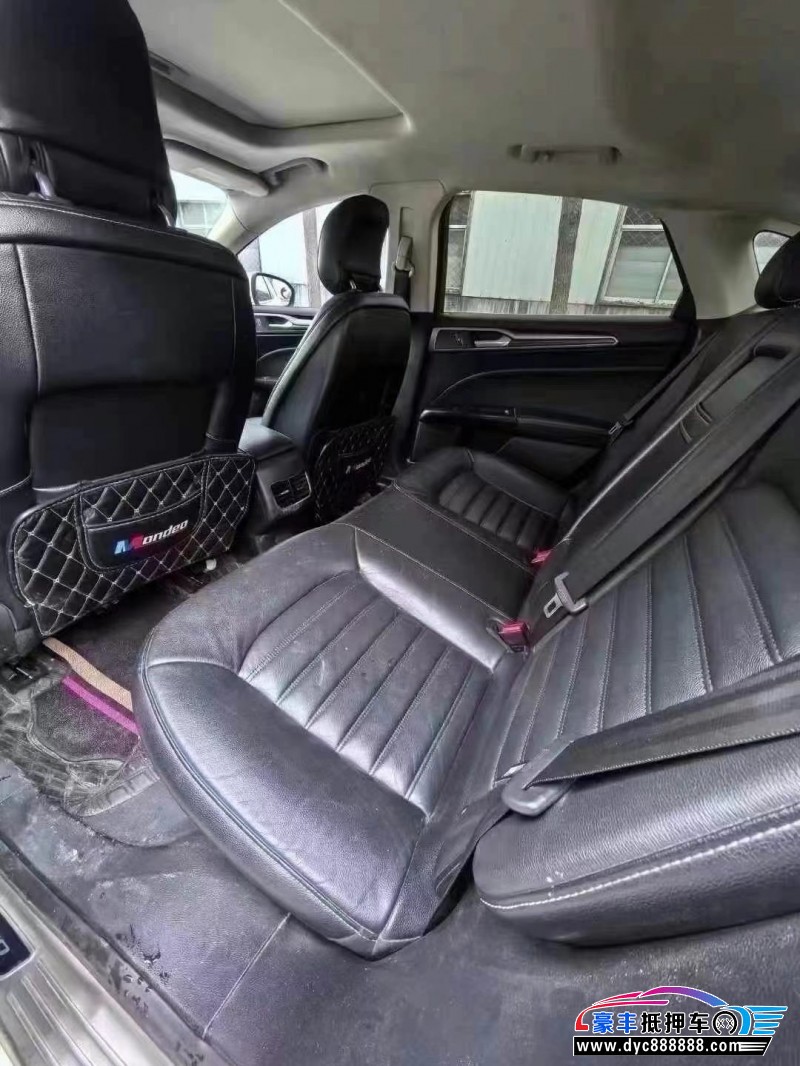 17年福特蒙迪欧轿车抵押车出售