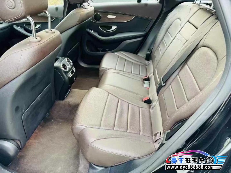 22年奔驰GLCSUV抵押车出售