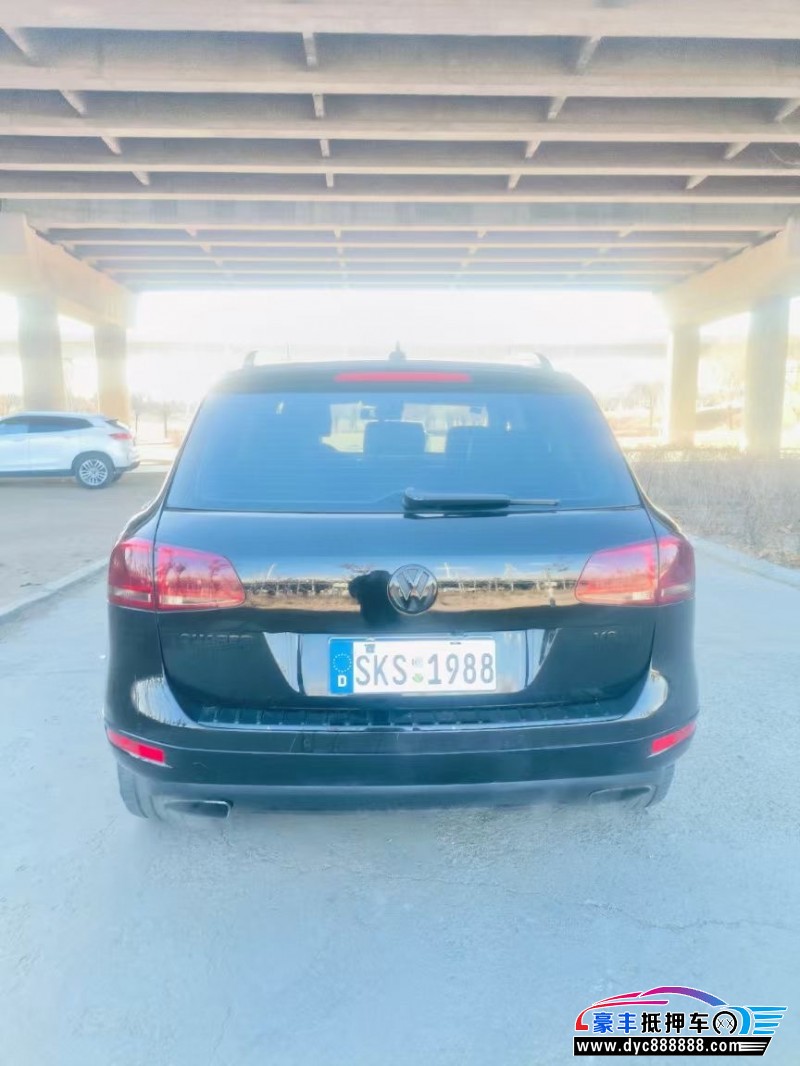 15年大众途锐轿车抵押车出售