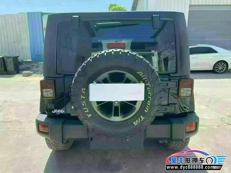 18年Jeep牧马人轿车抵押车出售