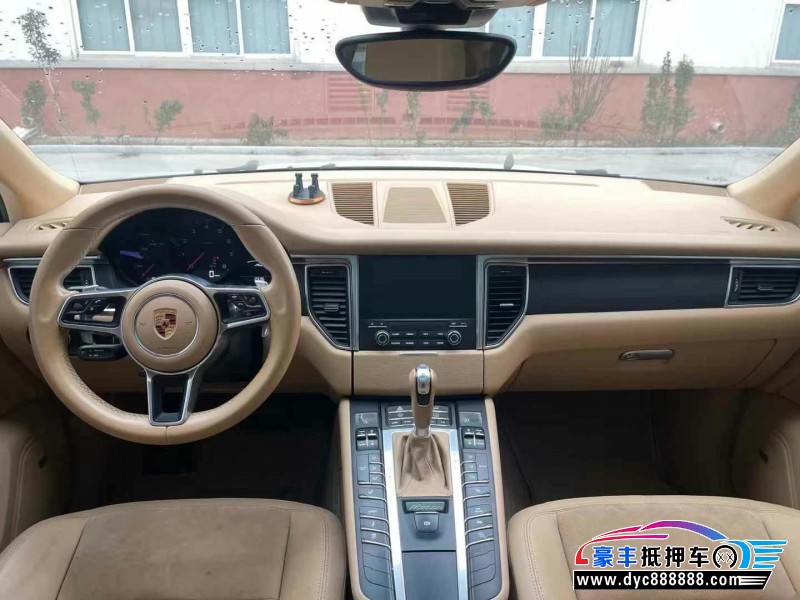 17年保时捷Macan迈凯轿车抵押车出售
