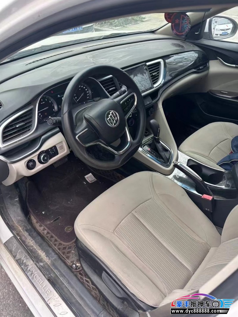 16年别克英朗轿车抵押车出售