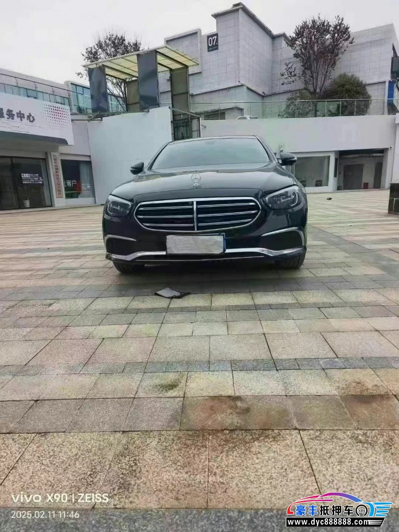 23年奔驰E轿车抵押车出售