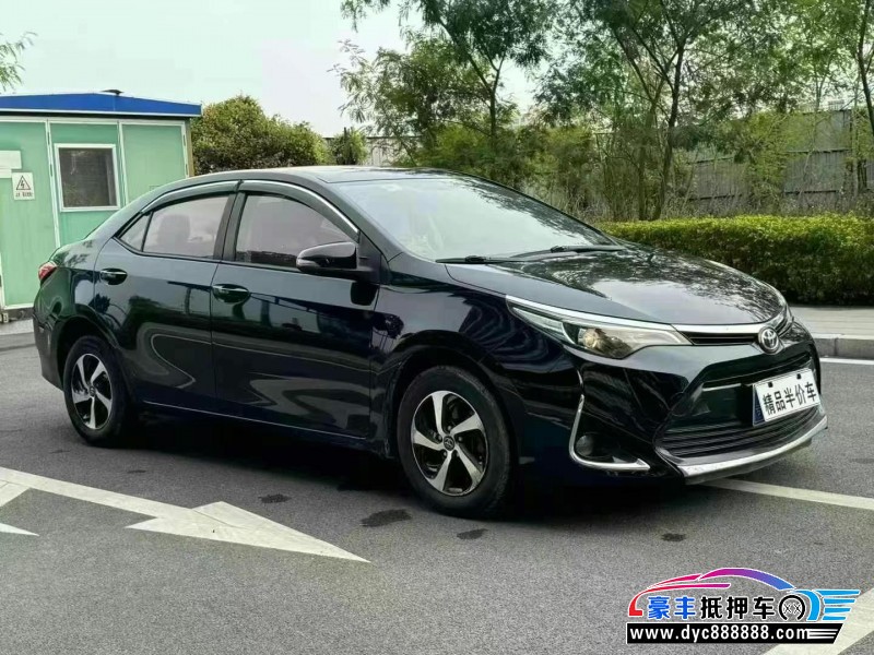 18年丰田雷凌轿车抵押车出售