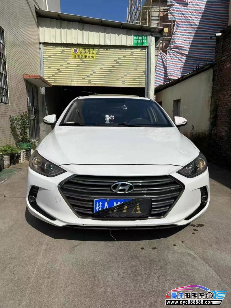 18年现代领动轿车抵押车出售