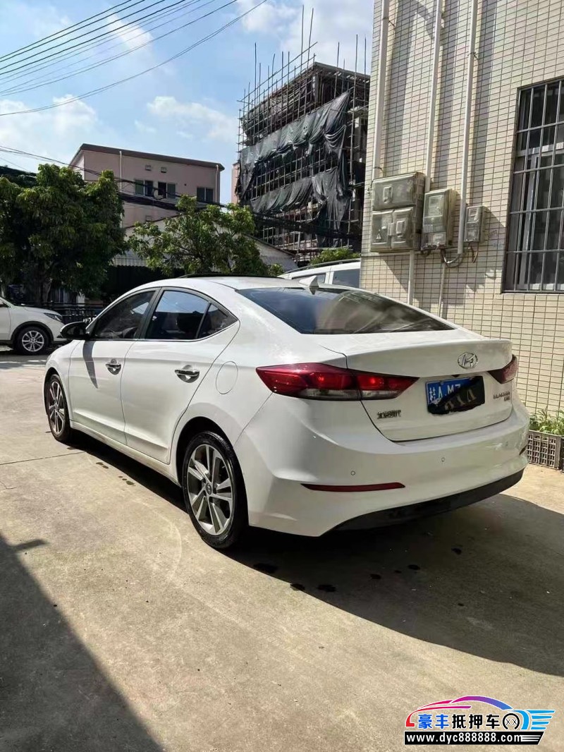 18年现代领动轿车抵押车出售