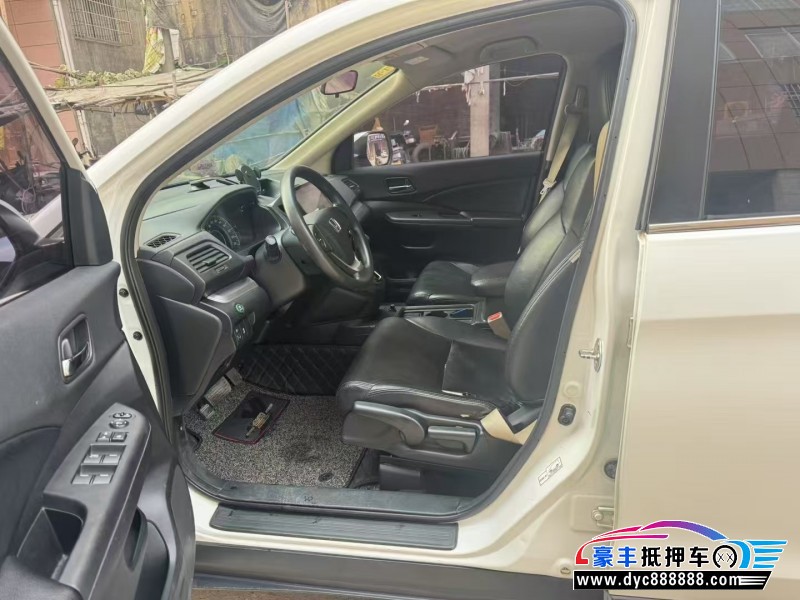 17年本田CR-V轿车抵押车出售