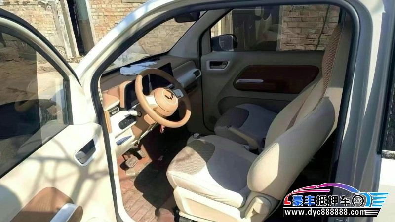 24年五菱汽车迷你轿车抵押车出售