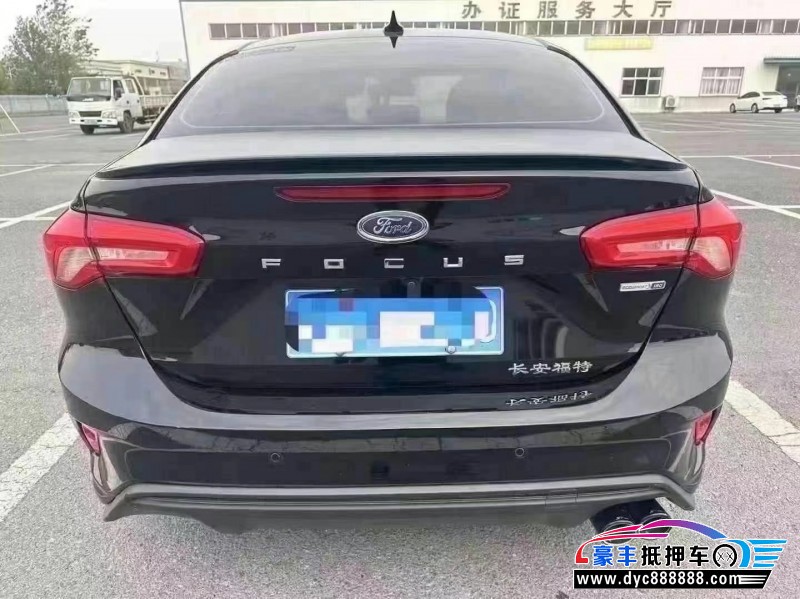 21年福特福克斯轿车抵押车出售