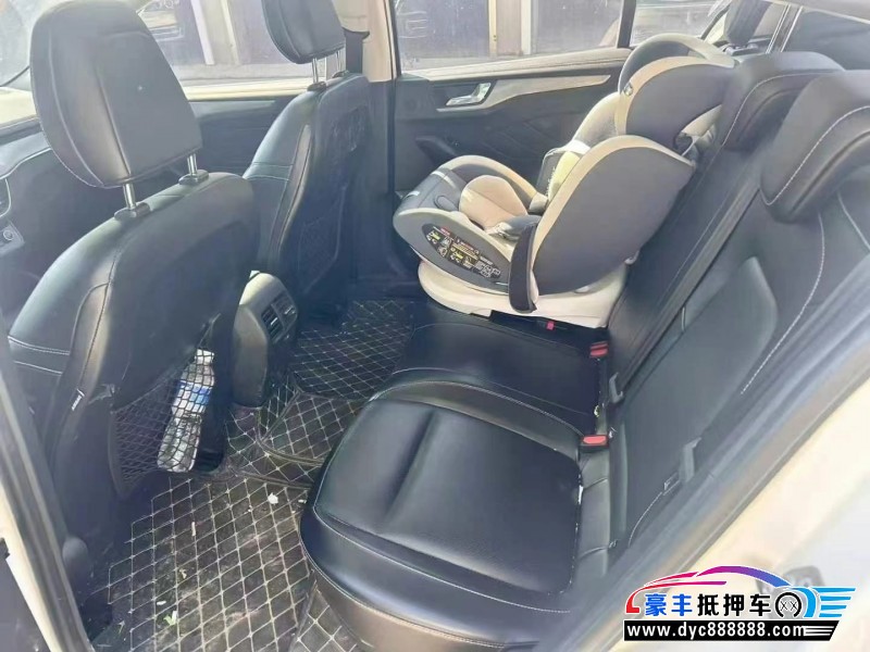 22年福特福克斯轿车抵押车出售