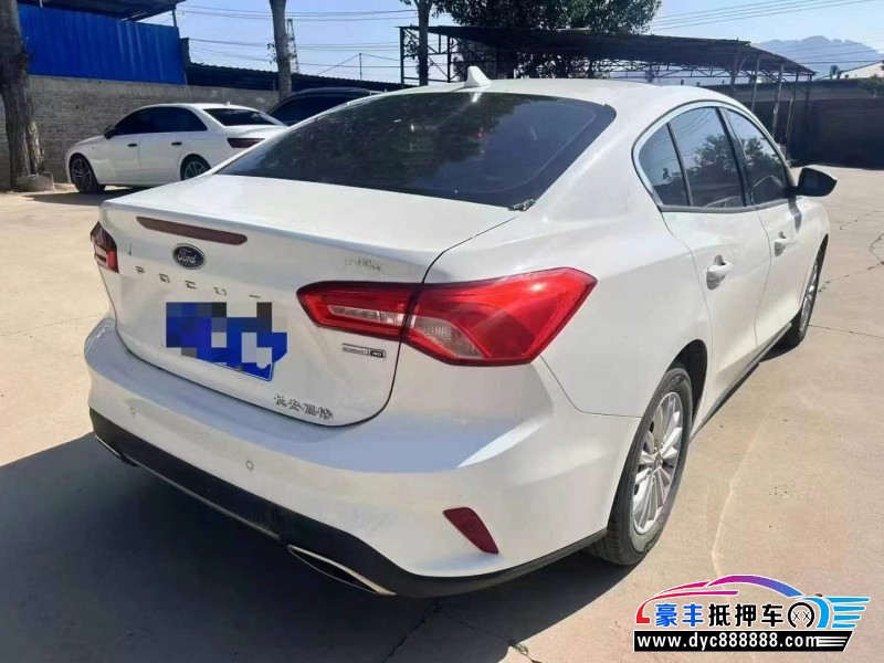 22年福特福克斯轿车抵押车出售