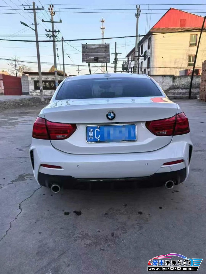 21年宝马1系轿车抵押车出售