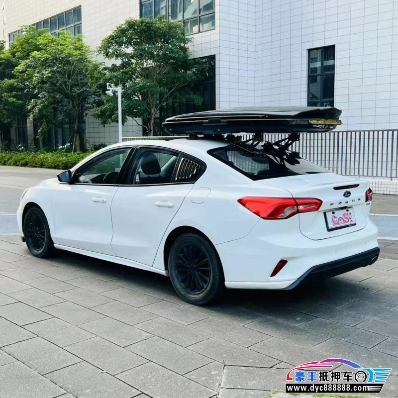 20年福特福克斯轿车抵押车出售