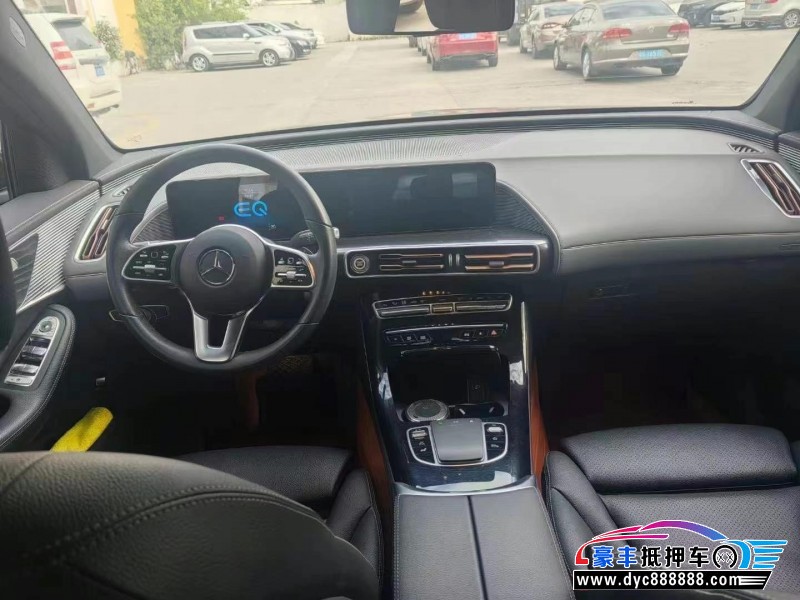 21年奔驰EQC轿车抵押车出售