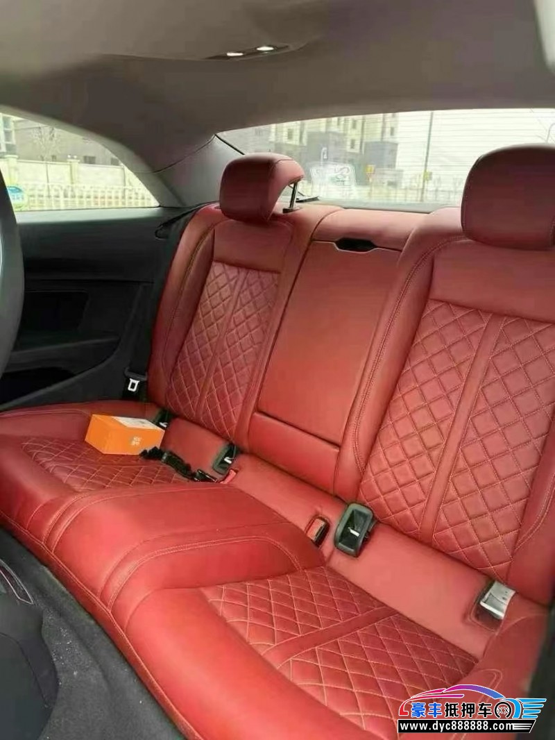 21年奥迪A5轿车抵押车出售