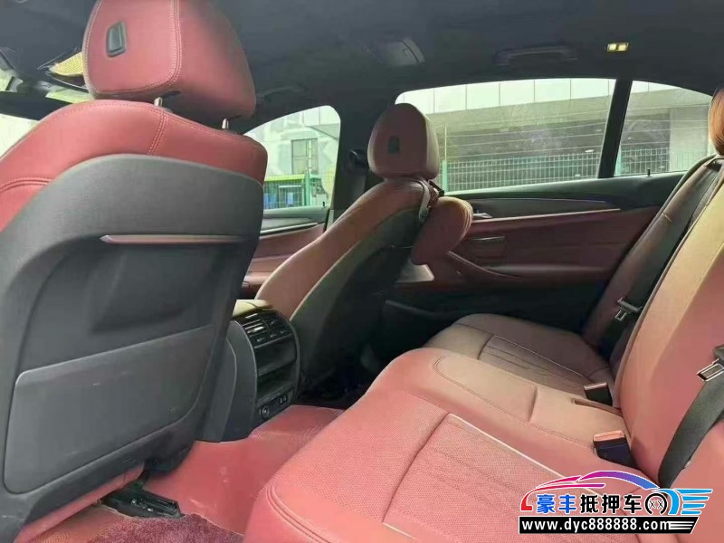 23年宝马5系轿车抵押车出售