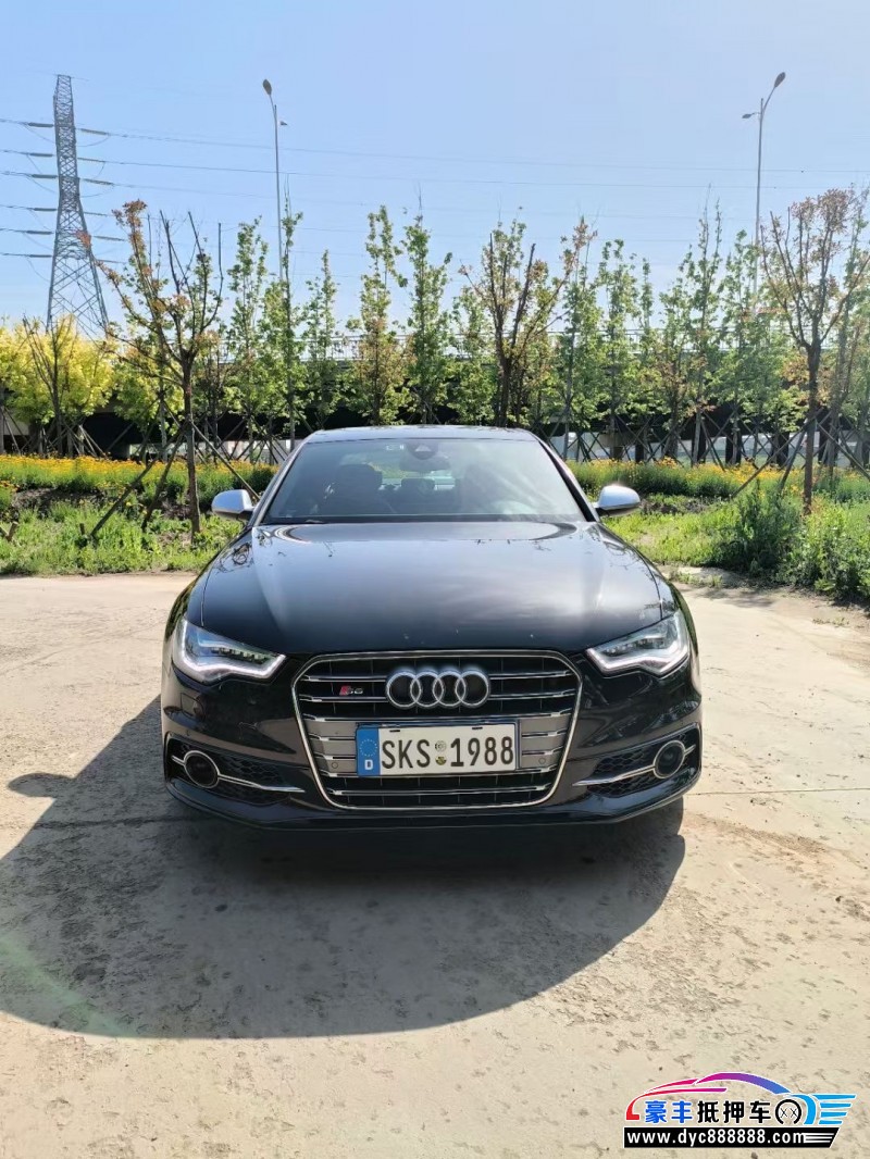 15年奥迪S6轿车抵押车出售