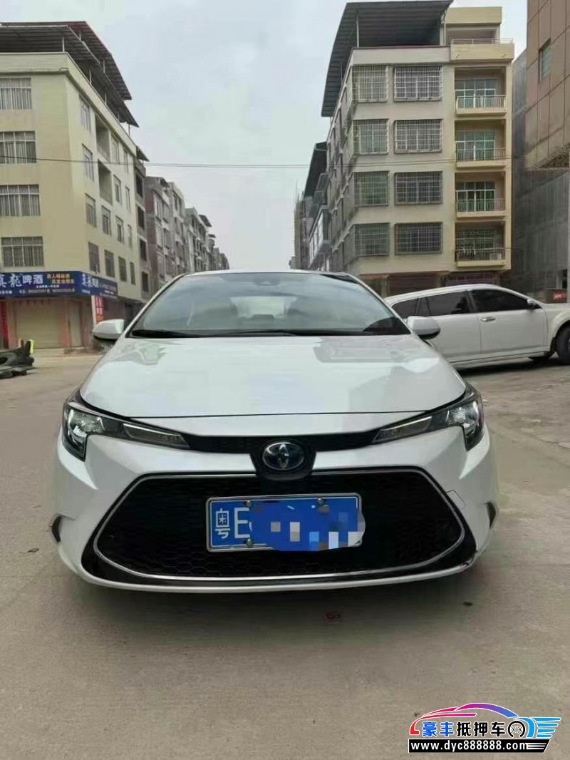 20年丰田雷凌轿车抵押车出售